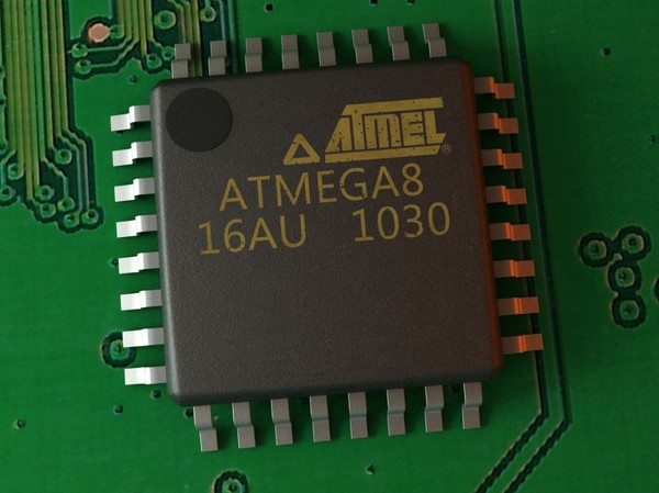 atmels microcontroller max - Atmel Microcontroller by Razdraz