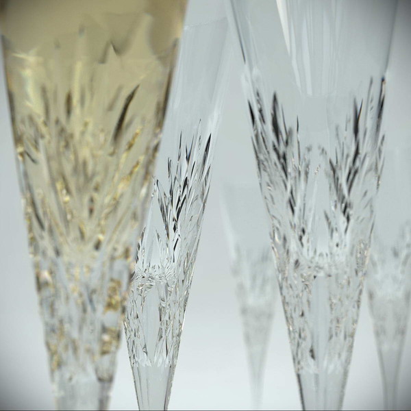 cut glass champagne 3d dxf - Champagne Glass by Gravistar