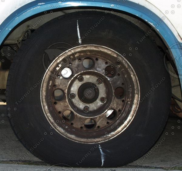 Van Rims and Tire